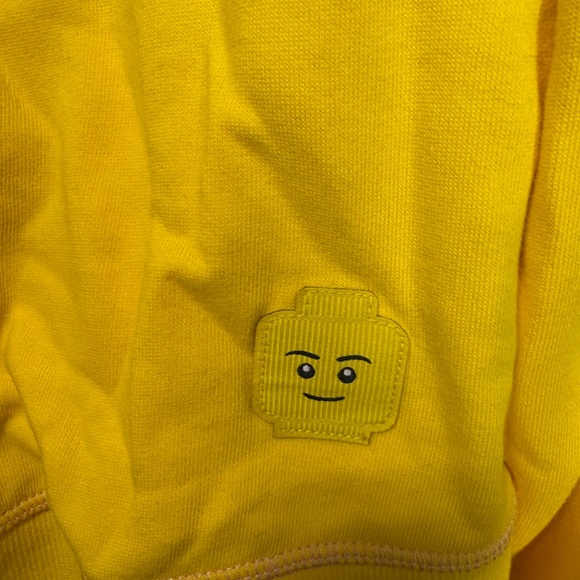 LEGO x Target XS , S Women's LEGO Minifigure Sweatshirt Yellow - Picture 3 of 7